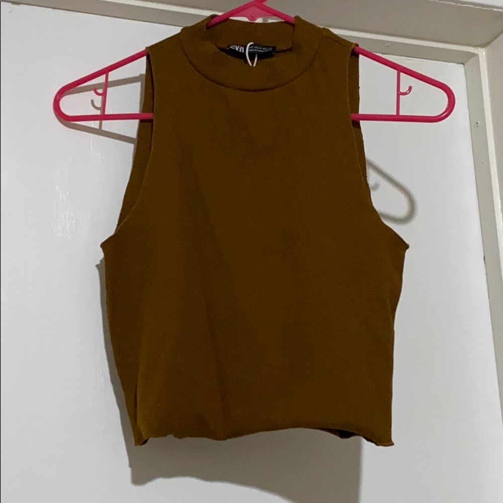 ZARA CROP TOP